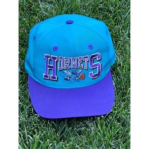 Vintage Charlotte Hornets NBA Snapback Hat Teal Purple Drew Pearson Mascot Cap